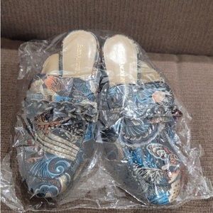 Enzo Angiolini Gilian Paisley Textile Slip-On Mules Women Size 7M